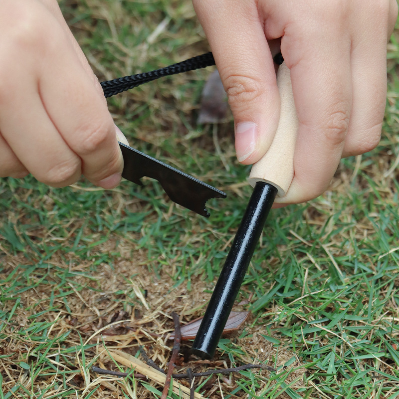 휴대용 야외용 불꽃석, 마그네슘 스틱, 총기류, 나무  - Ferro Rod Striker 리뷰 및 가격